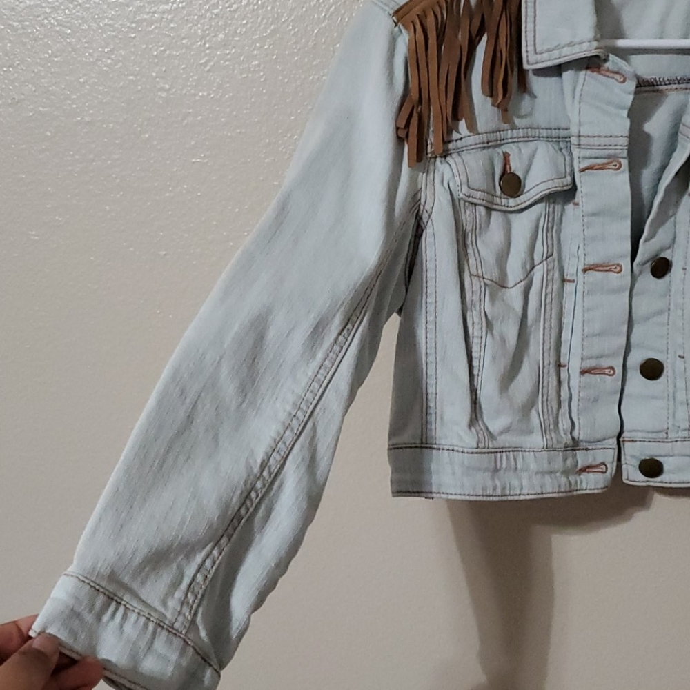 Jacket - Picture 3 of 4